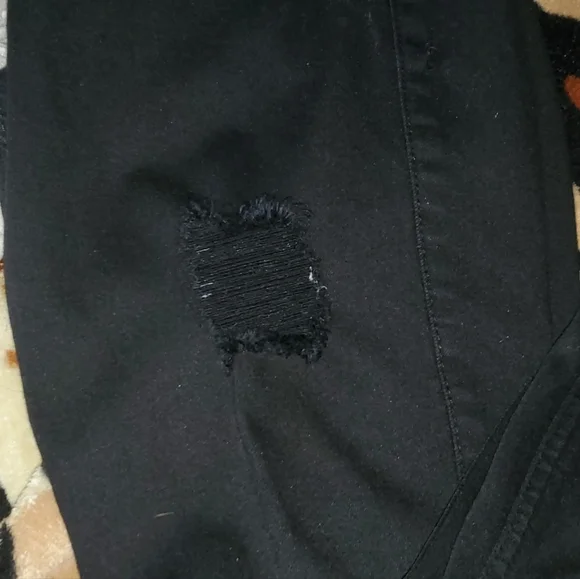 7 for All Mankind B Air Ankle Skinny Jeans - Picture 9 of 11